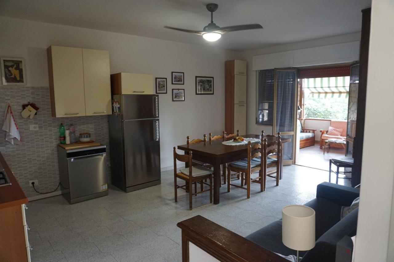 Ferienwohnung La Terrazza Di Carmen E Fausto Cetraro Exterior foto